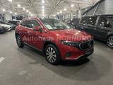Mercedes-Benz EQA250 PROGRESSIVE PANOSD AHK DISTRONIC LED KYGO - rote Mercedes-Benz EQA