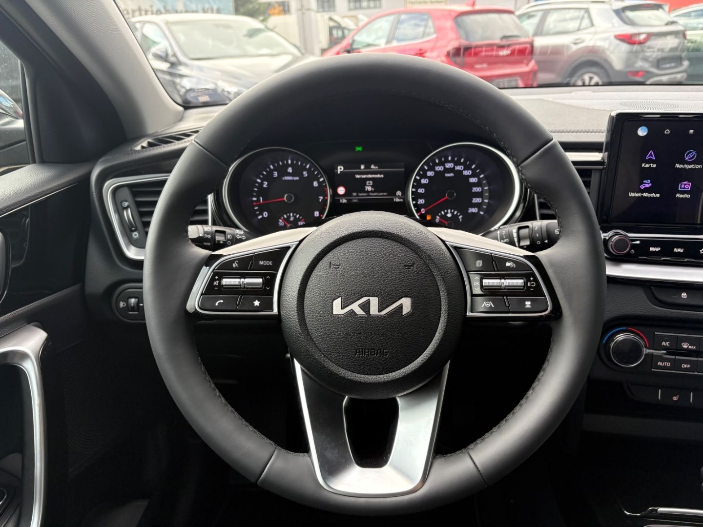 Fahrzeugabbildung Kia XCeed Spirit TotWinkAss NotBremsAss P2