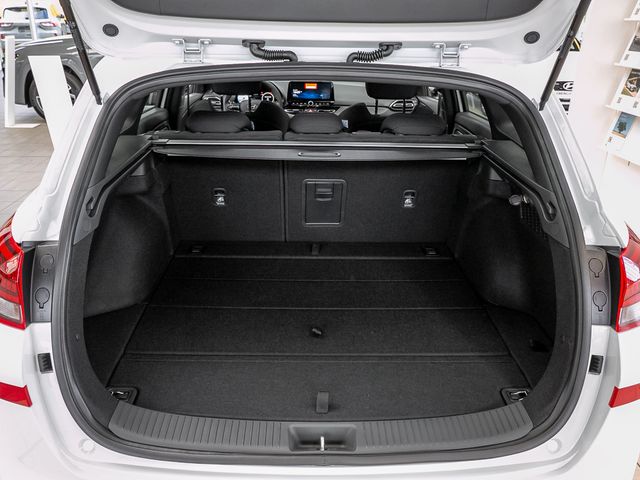 Hyundai i30 cw 1.0 Pure Fernlicht-Assistent Tempomat