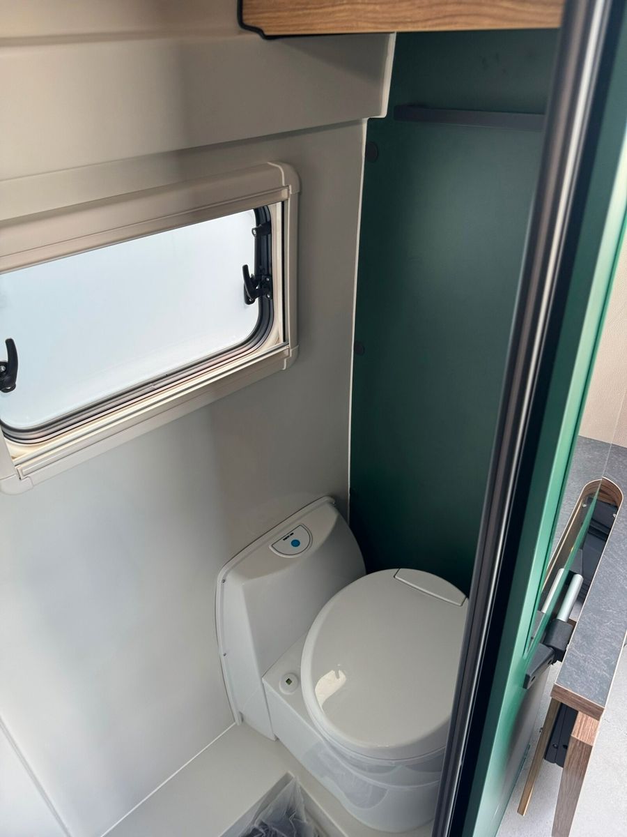 Fahrzeugabbildung Karmann Dexter DE 600 Concept Paket