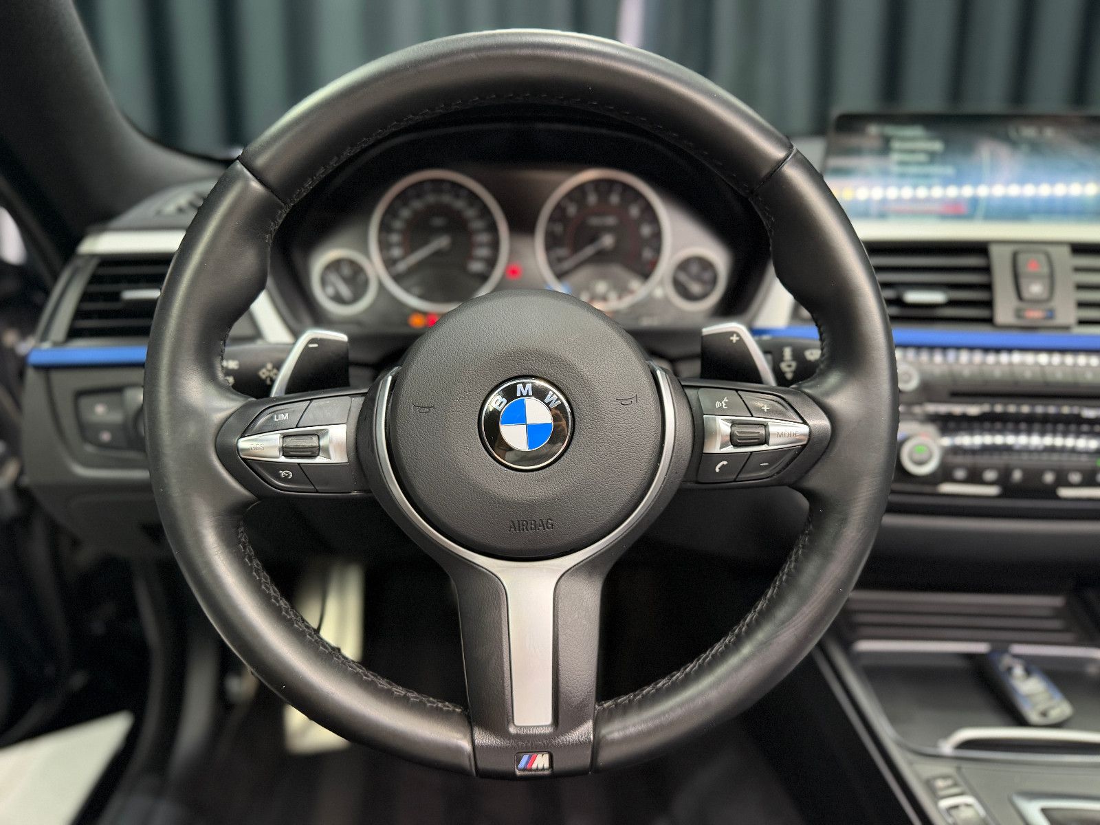 Fahrzeugabbildung BMW 440i Gran Coupe xDrive M Sport |HuD|NAVI|DE-FZG