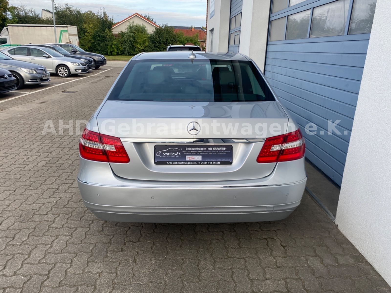 Fahrzeugabbildung Mercedes-Benz E 220 CDI BlueEfficiency  Avantgarde