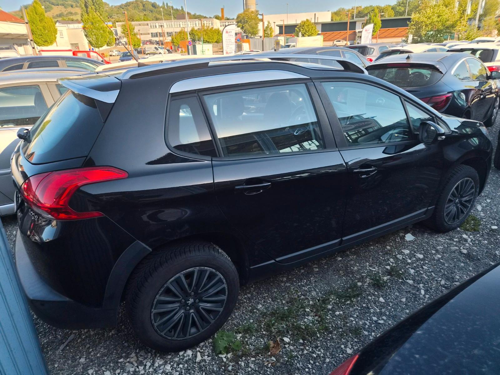 Peugeot 2008 Active 1.Hand Tüv 01.2027