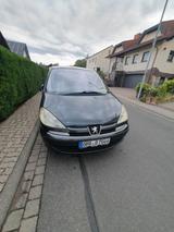 Peugeot 807 - Peugeot 807 mit Benzin-Antrieb