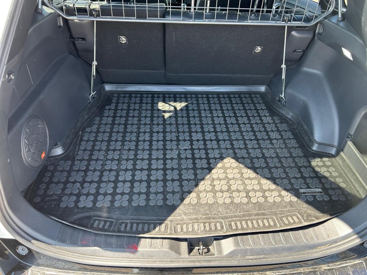Toyota RAV 4 Hybrid 4x4 Style Selection Navi Soundsyste