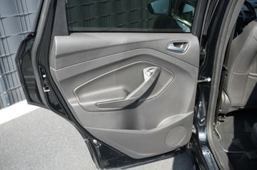 Ford Kuga - 9