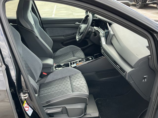Volkswagen Golf VIII Variant 1.5 eTSI DSG R-Line Navi AHK L foto 5