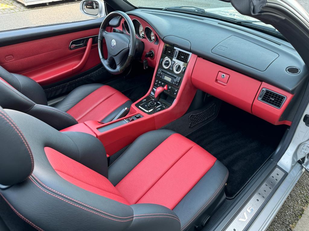 Mercedes-Benz SLK 320