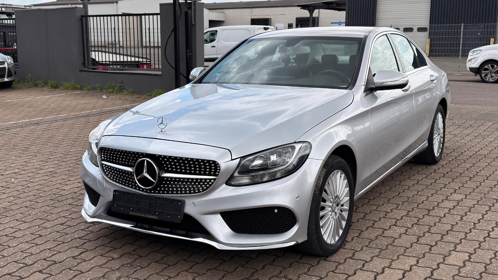Mercedes-Benz C180 CGI*SHZ*LED*TEMPOMAT*PARKTRONIC*NAVI*EURO6*