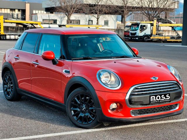 MINI Mini One D 1.5 5p con cerchi in lega