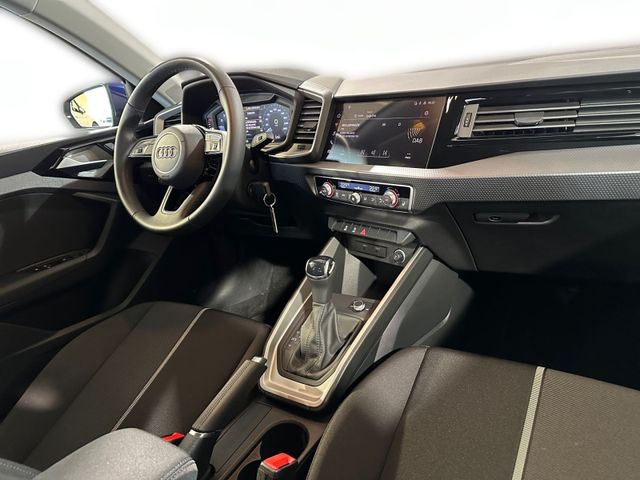 A1 Sportback 25 TFSI ADVANCED S TRONIC +PDC+SHZ+