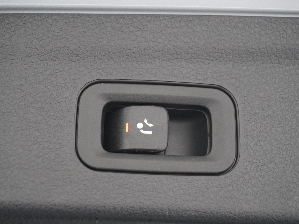 Mercedes-Benz GLE 300 d 4MATIC AMG Premium Plus | luftfederung