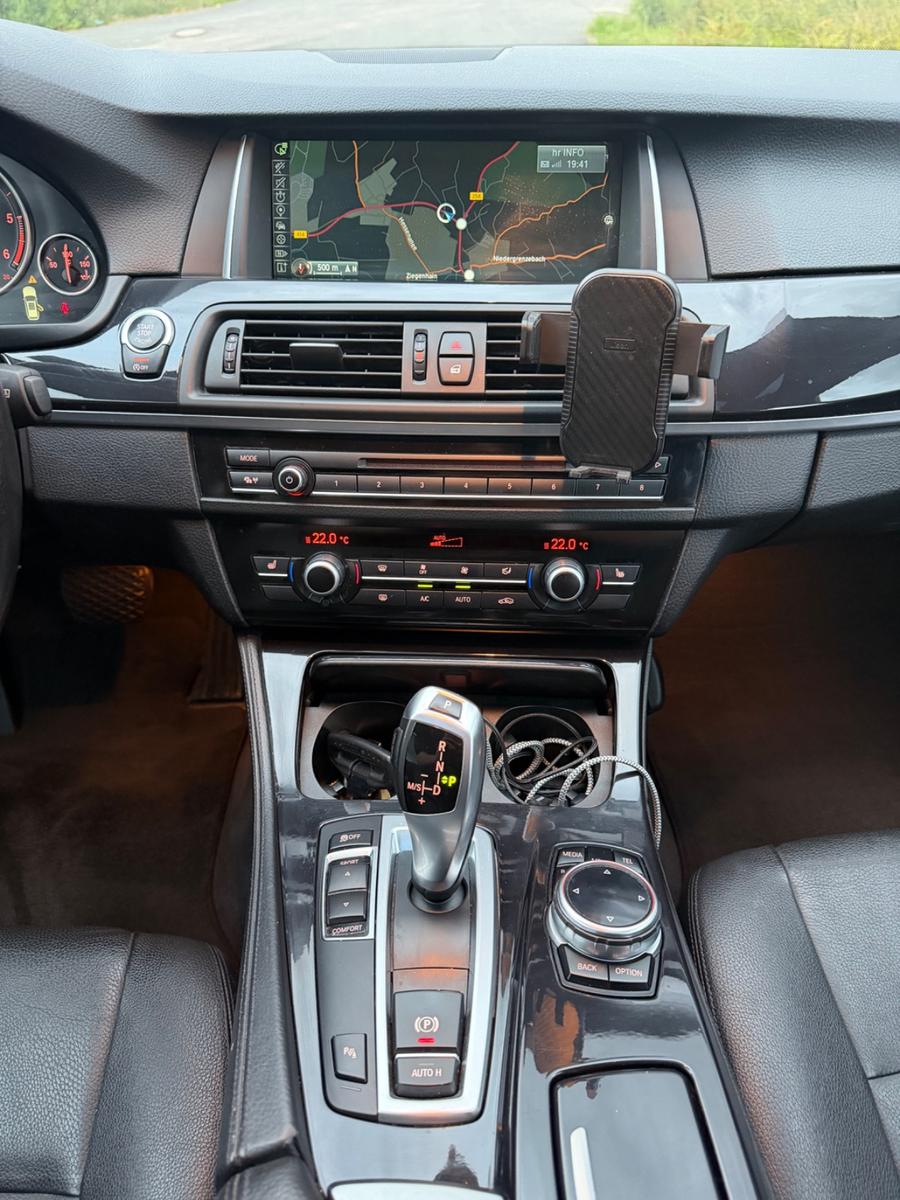 BMW 530d Touring | Aut. | Panorama | AHK | Tüv 05/27