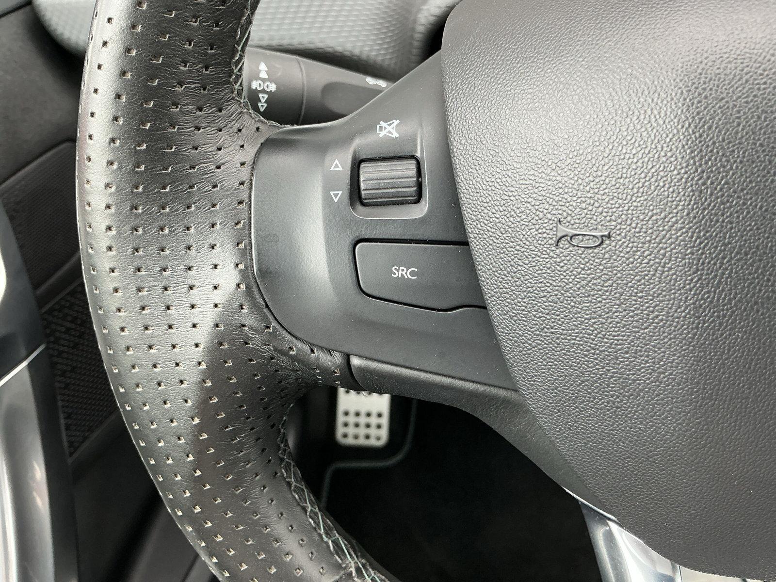 Peugeot 2008 1.2 AUT Crossway LED PANO NAVI SHZ RFK PDC