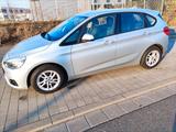 BMW 220d Active Tourer #AHK#LED#SHZ - BMW 220 Active Tourer von privat