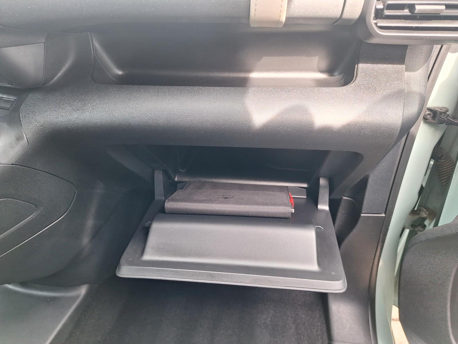 Citroën Berlingo Feel M NAVI DAB PDC RFK SHZ LMF GJR