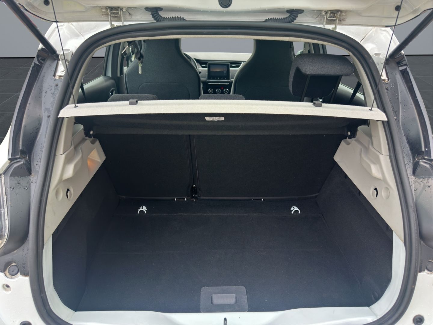 Fahrzeugabbildung Renault ZOE Experience R135 Batteriekauf Navi Digitales
