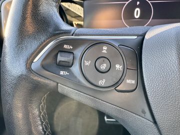 Bild 25 Opel Mokka-e Ultimate NAVI/SHZ+LHZ/PDC v+h+CAM/TOTWIN