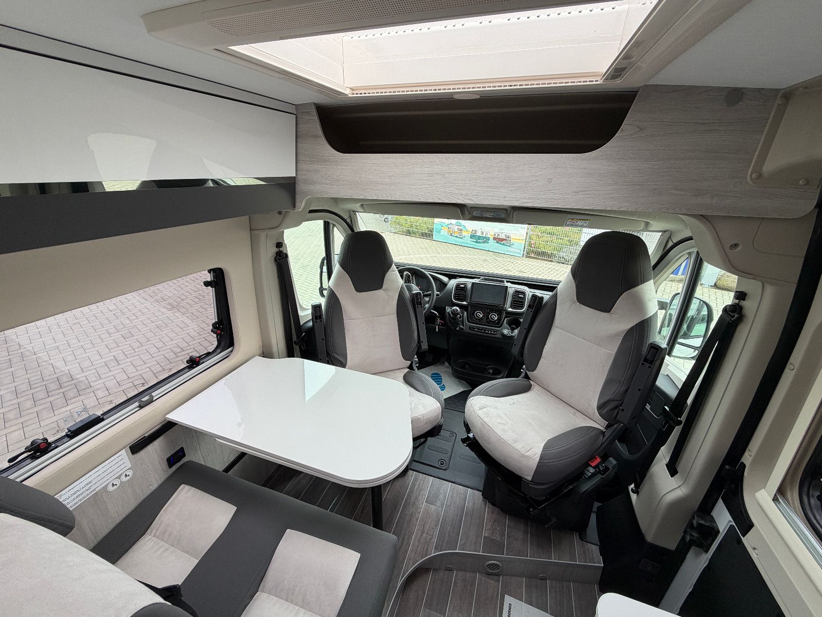 Fahrzeugabbildung Roller Team Livingstone 2 GO