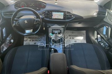 Peugeot 308 - 10