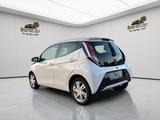 Toyota Aygo AYGO x-play touch 1.Hand*TOP ZUSTAND*KAMERA - Toyota in Landshut