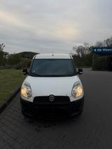 Fiat doblo 1.3D - Fiat Doblo aus 2013 mit Diesel-Antrieb: Kleinbus