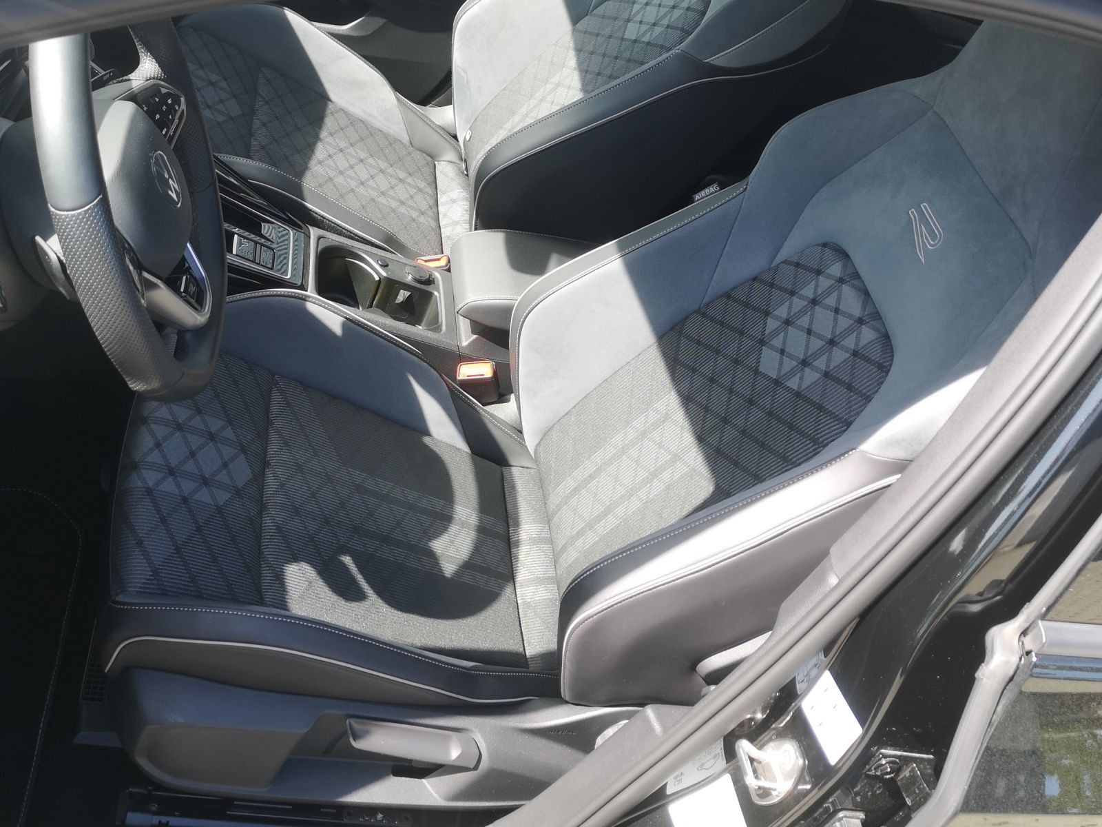 Volkswagen Golf - Bild 18
