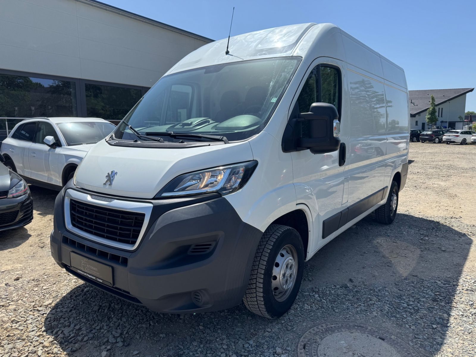 PEUGEOT Boxer