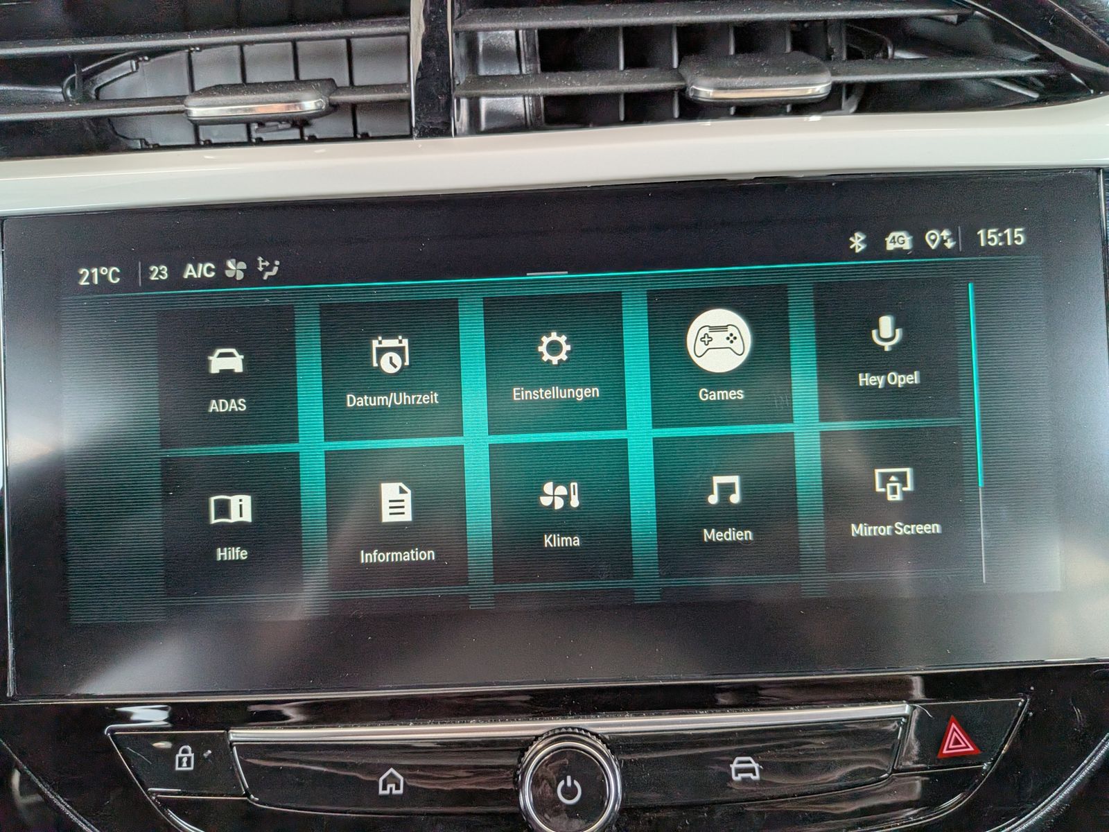 Fahrzeugabbildung Opel Corsa GS 1.2 Turbo LED Navi ACC Kamera Carplay