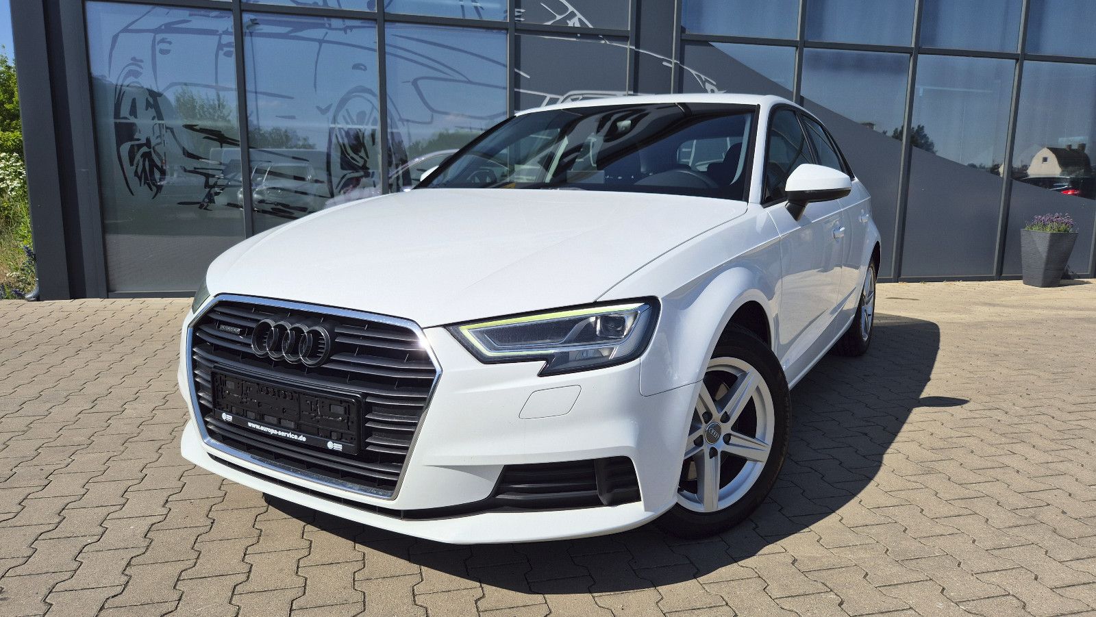 AUDI A3 2.0 TDI S tronic quat.Sportback*Navi*LED