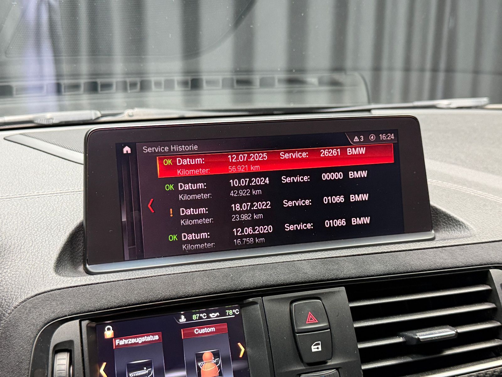 Fahrzeugabbildung BMW M2 Coupe |HJS|H/K|M-PERFORMANCE|H&R