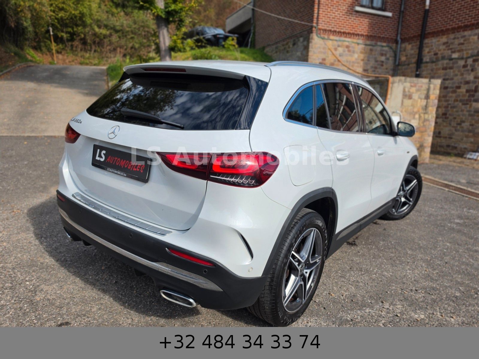 Mercedes-Benz GLA 250e*PLUGIN*AMGPACK*1STHAND imagem 2