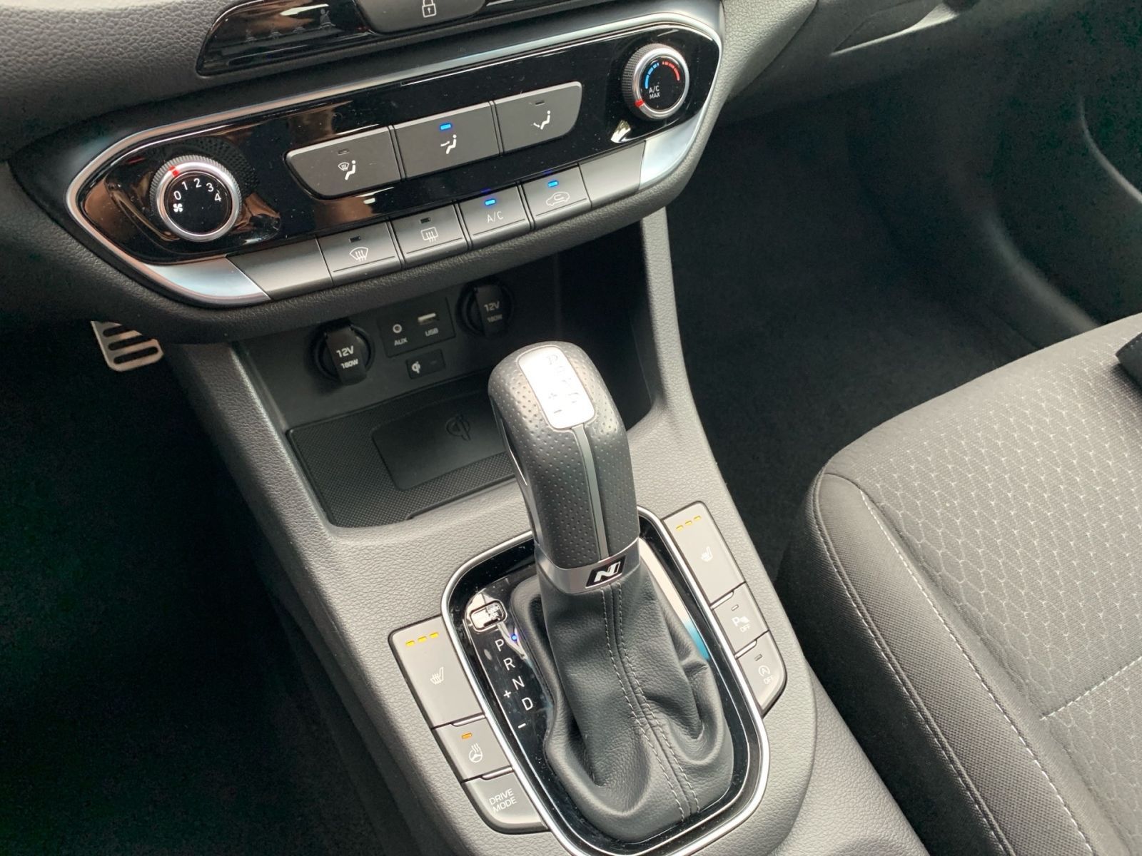 Fahrzeugabbildung Hyundai i30 1.4 T-GDI 7-DCT N-Line Navi