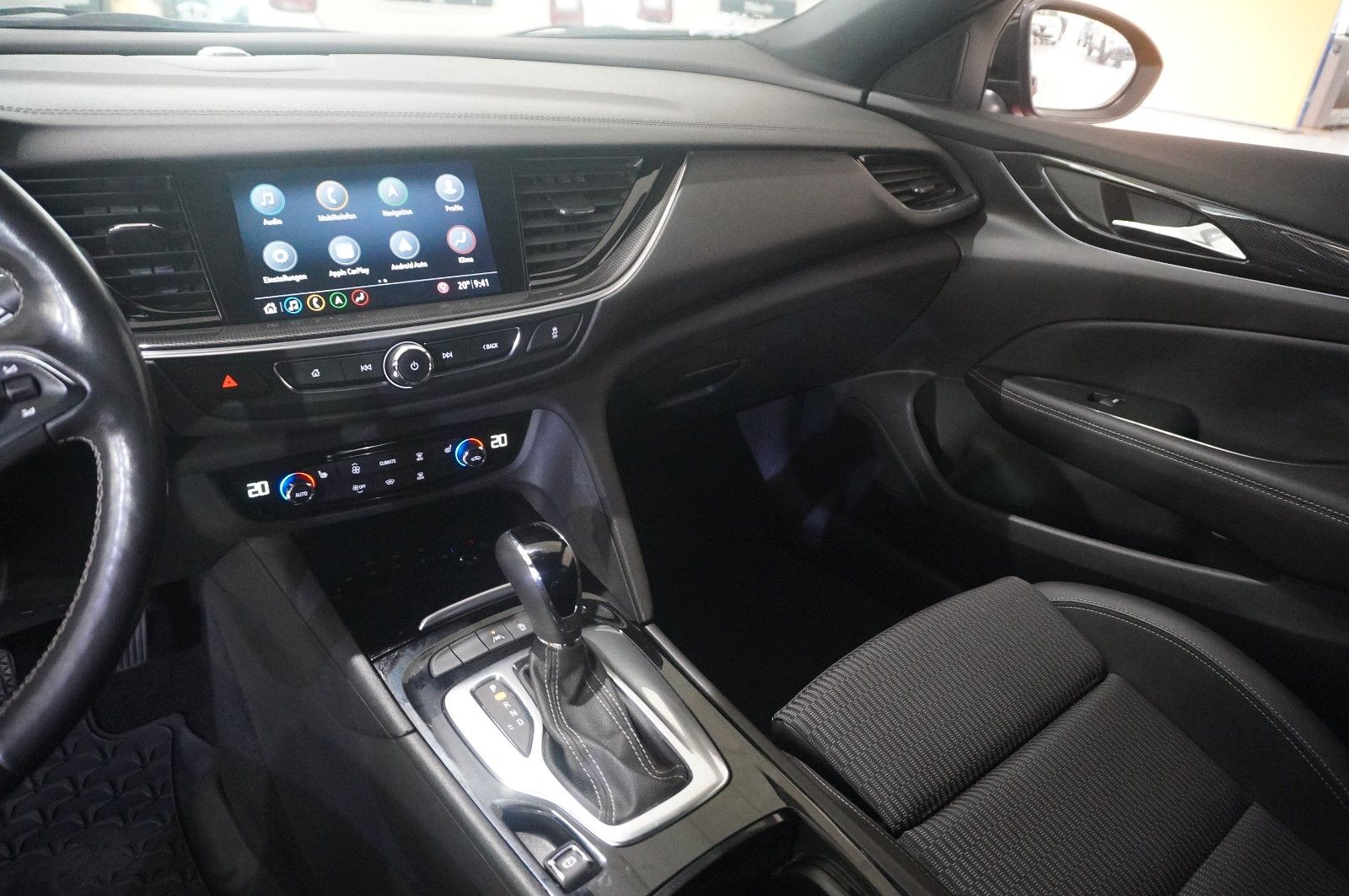 Fahrzeugabbildung Opel Insignia B ST 2.0D BUSINESS NAVI/LED/KAMERA/AHK