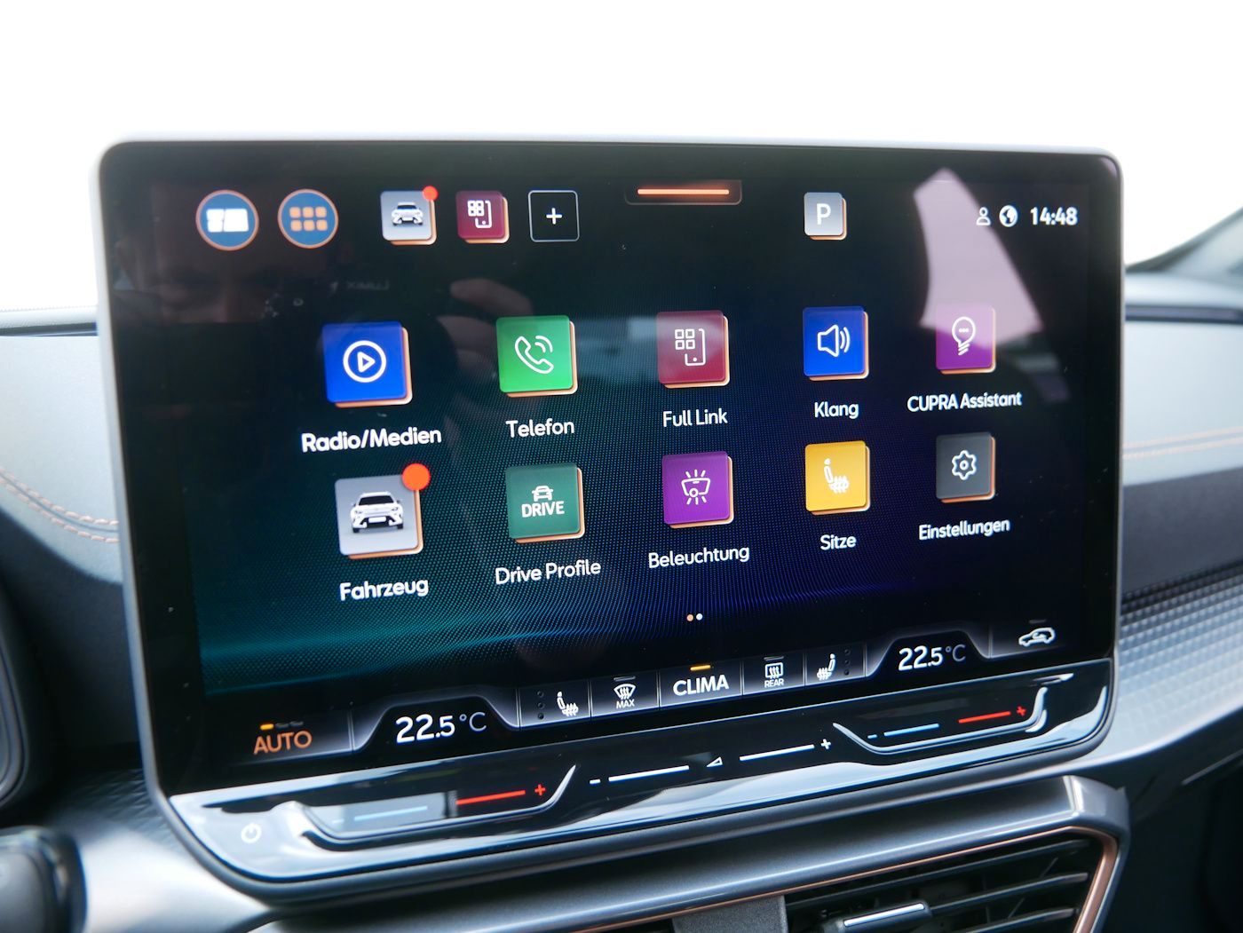 Fahrzeugabbildung CUPRA Formentor 1.5 eTSI NEU45T DSG ACC Kamera SHZ+LHZ