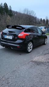 Ford Focus ST Ecoboost turbo 250 ps - Ford Focus: ST Turbo