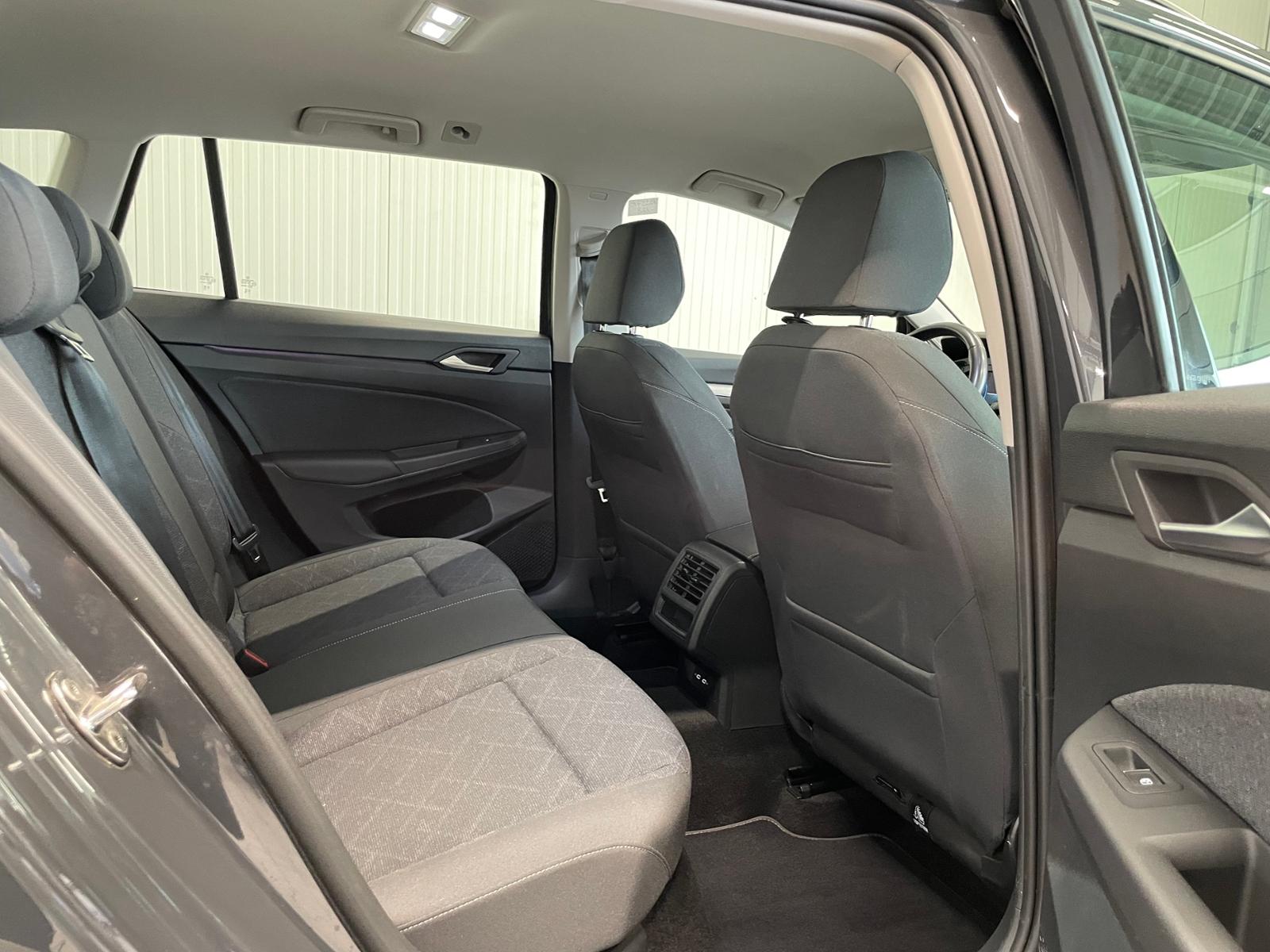 Volkswagen Golf VIII Variant Life 2.0 TDI DSG SHZ LED APP, миниатюра 14