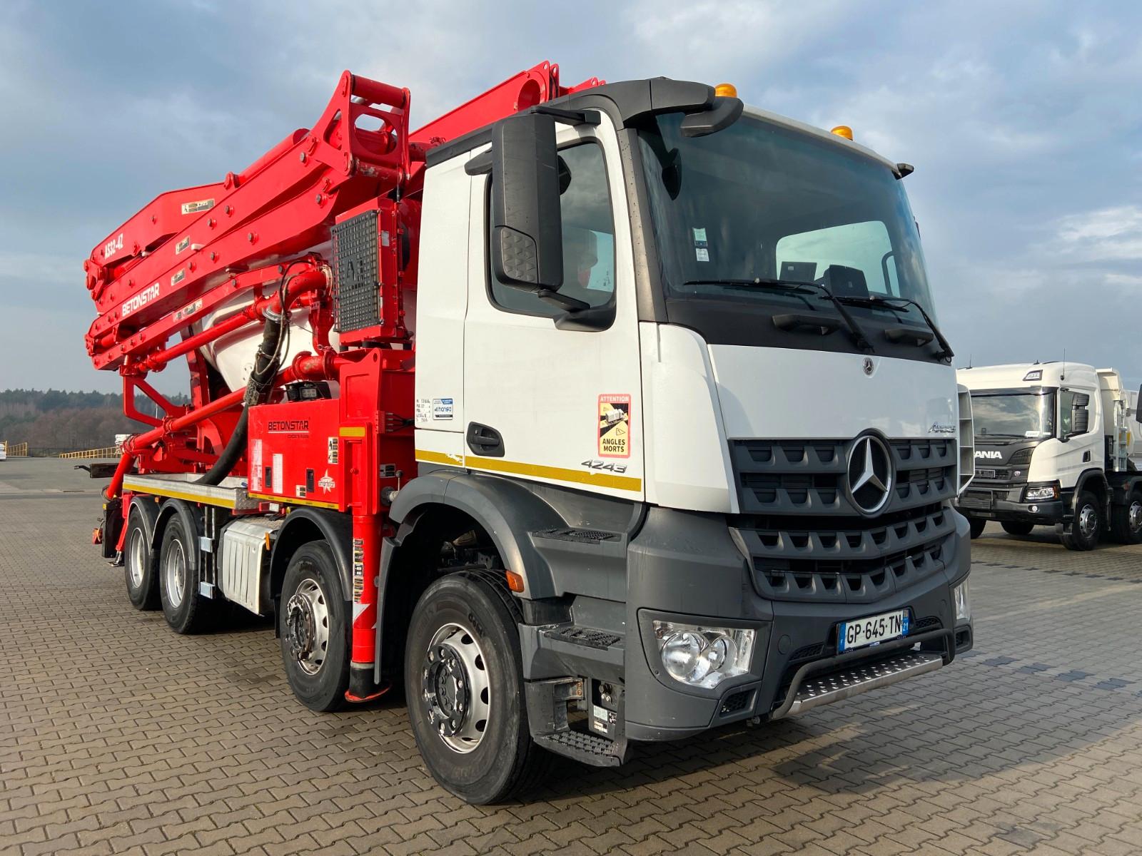 Mercedes-Benz AROCS 4243 8X4   ALLSTAR 32.70-4Z