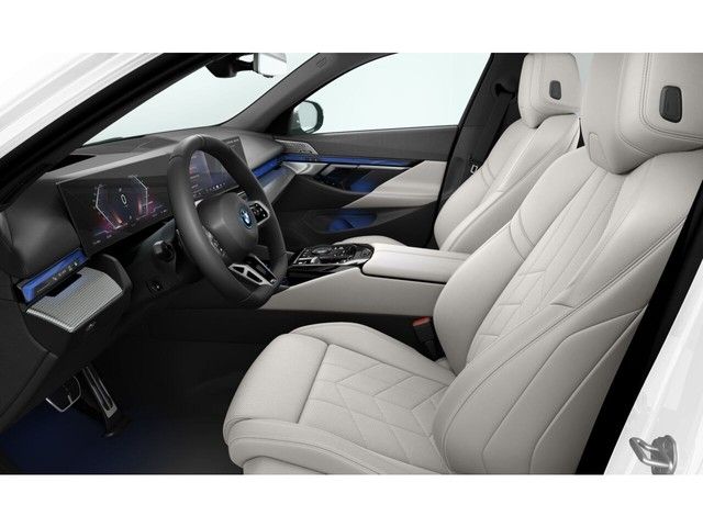 BMW i5 eDrive40 Touring M SPORT Panorama AHK Iconic imagem 3