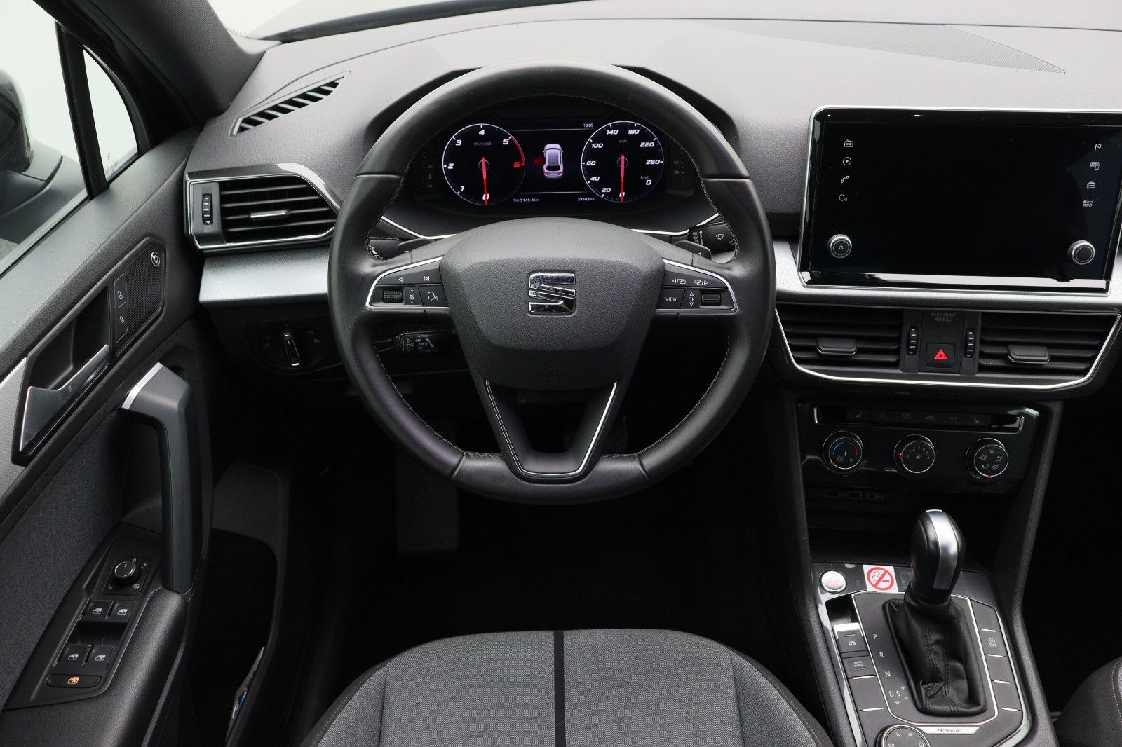 Fahrzeugabbildung SEAT Tarraco 4Drive ACC AHK Navi Kamera7Sitze
