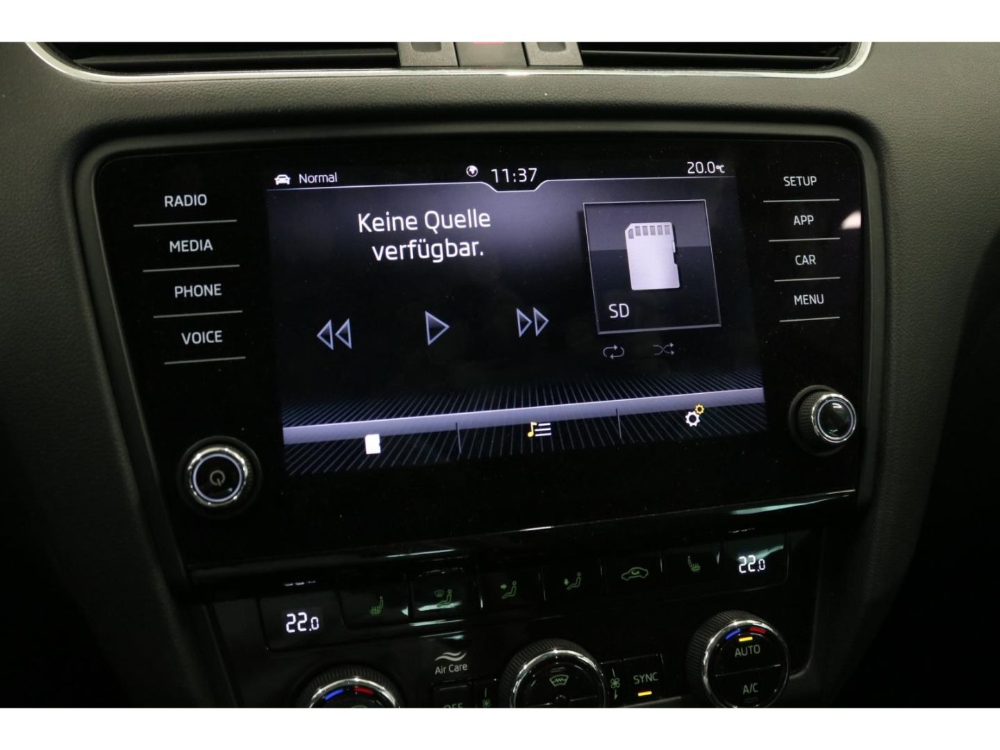 Fahrzeugabbildung SKODA Octavia Combi Soleil Händler/Export