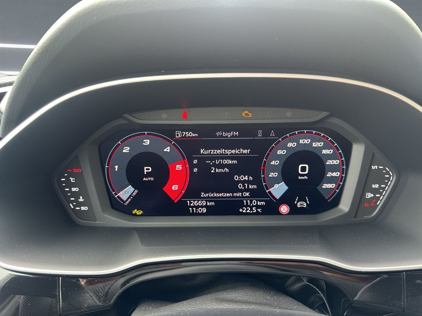 Audi Q3 - Bild 12