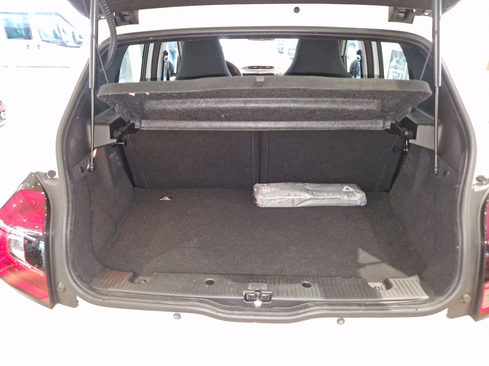 Fahrzeugabbildung Renault Twingo SCe 65 Equilibre