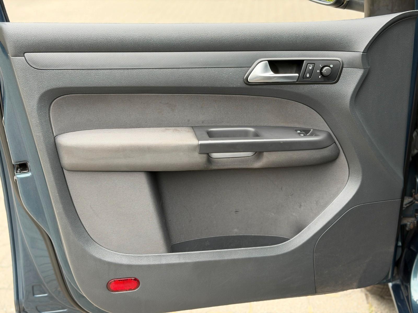 Volkswagen Caddy Kasten/Kombi Trendline*Garantie*Kamera*AHK