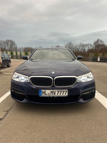 BMW 530d xDrive  - M Paket Full Bmw Service History