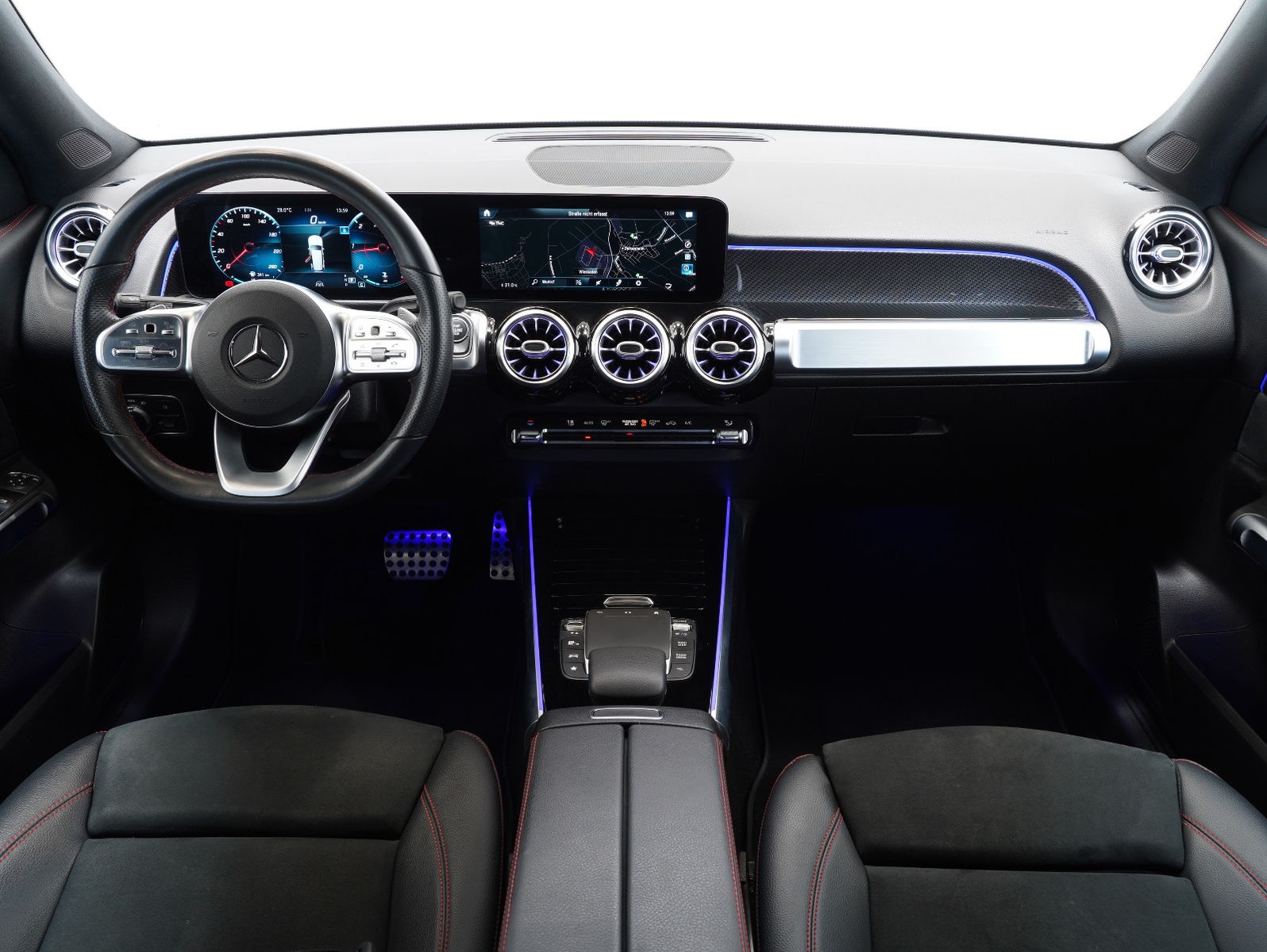 Fahrzeugabbildung Mercedes-Benz GLB 220 d AMG Line NIGHT/LED/MBUX/DAB/DISTRONIC