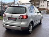 Volkswagen Golf Plus Cross / NAV / ALU / - Volkswagen Golf Plus mit Diesel-Antrieb: Limousine, Schaltgetriebe