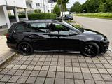 Volkswagen Golf 2.0 TSI DSG 4MOTION R Variant R - Volkswagen Golf mit Benzin-Antrieb: Kombi, 2.0