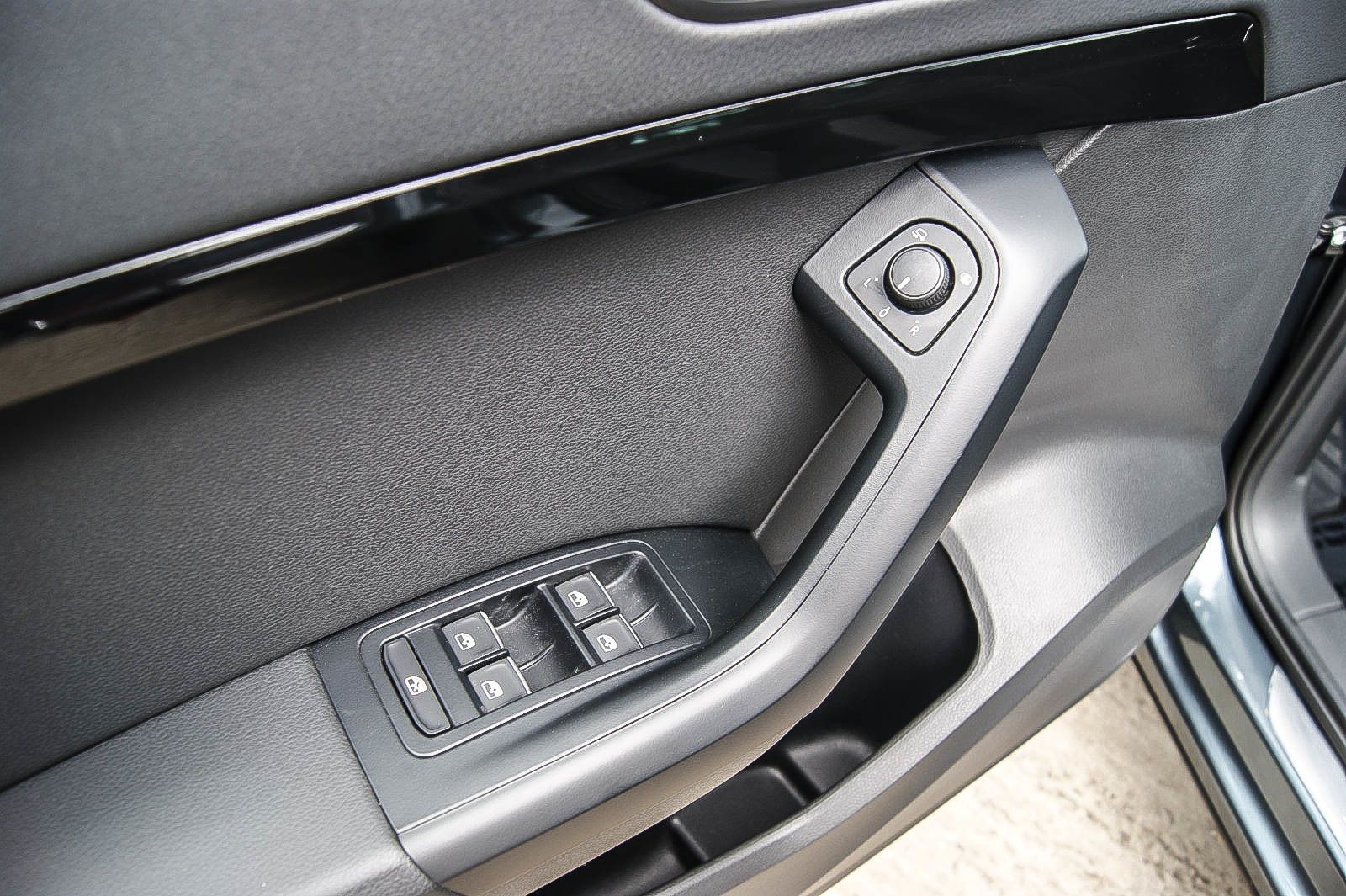 Fahrzeugabbildung SEAT Ateca 1.4TSI Xcellence LEDER NAVI 360°KAMERA ACC