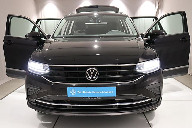 Tiguan Life 1.4 eHybrid TravelAssist AHK Navi Ka